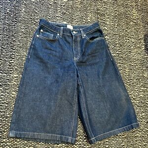 Aritzia Wilfred Dark Wash Denim Jorts / Wide Leg Shorts – Size 26
